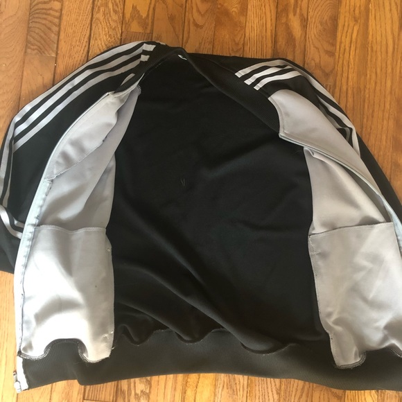 Vintage Adidas track jacket - Picture 4 of 5